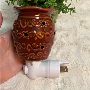 Scentsy Wall Plug In